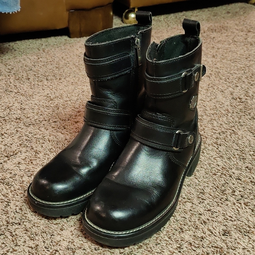 Harley Davidson biker boots with buckles